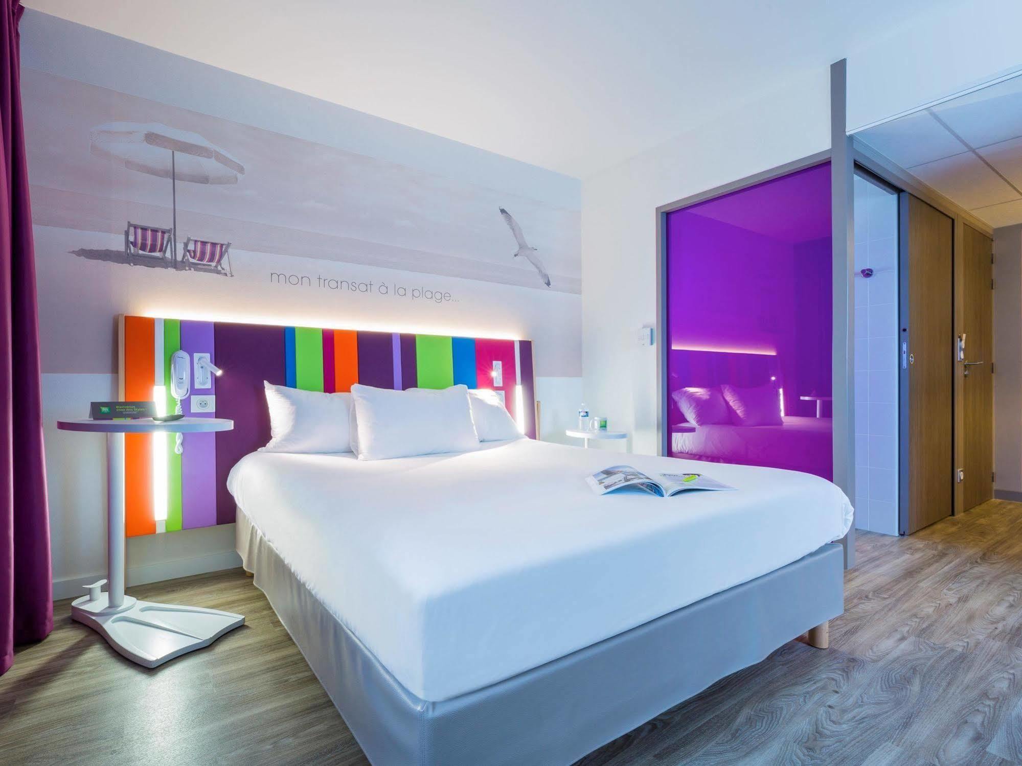 Готель Ibis Styles Les Sables Olonne Екстер'єр фото