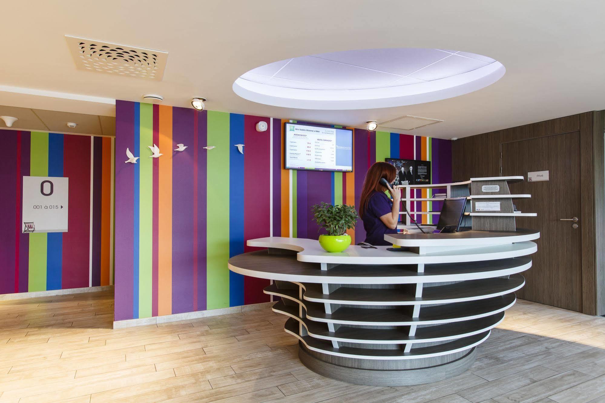 Готель Ibis Styles Les Sables Olonne Екстер'єр фото